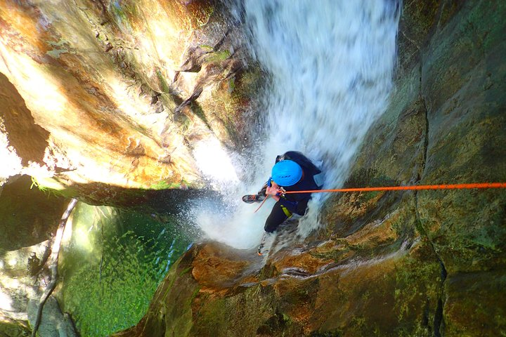 Ecouges sensational canyoning in the Vercors (Grenoble / Lyon) - Photo 1 of 9