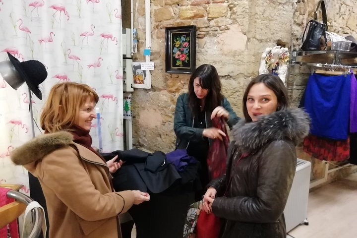 Ethical shopping with a stylist in Lyon - Photo 1 of 5