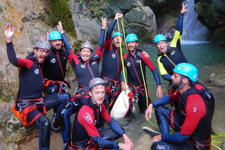 Canyoning baptism in Versoud - Group