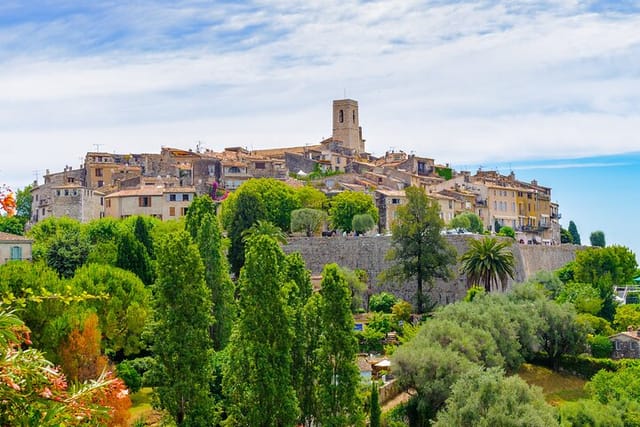 Full-Day Shared Tour Provence and its Medieval Villages from Nice - Photo 1 of 3