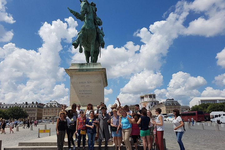 Historical treasure hunt in the city of Versailles - Photo 1 of 6