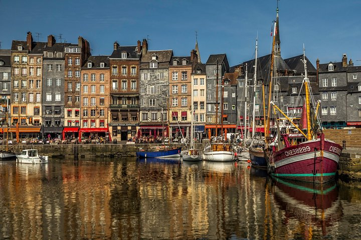 Honfleur Private Walking Tour With A Professional Guide - Photo 1 of 4