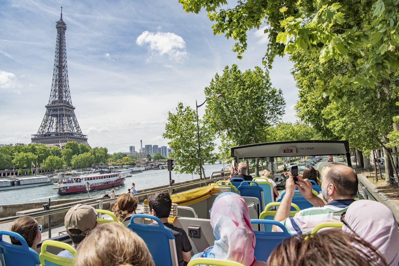 Hop-on Hop-off Tootbus Tour Paris - Photo 1 of 15