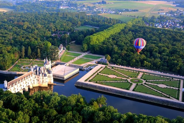 Morning Flight over Chenonceaux