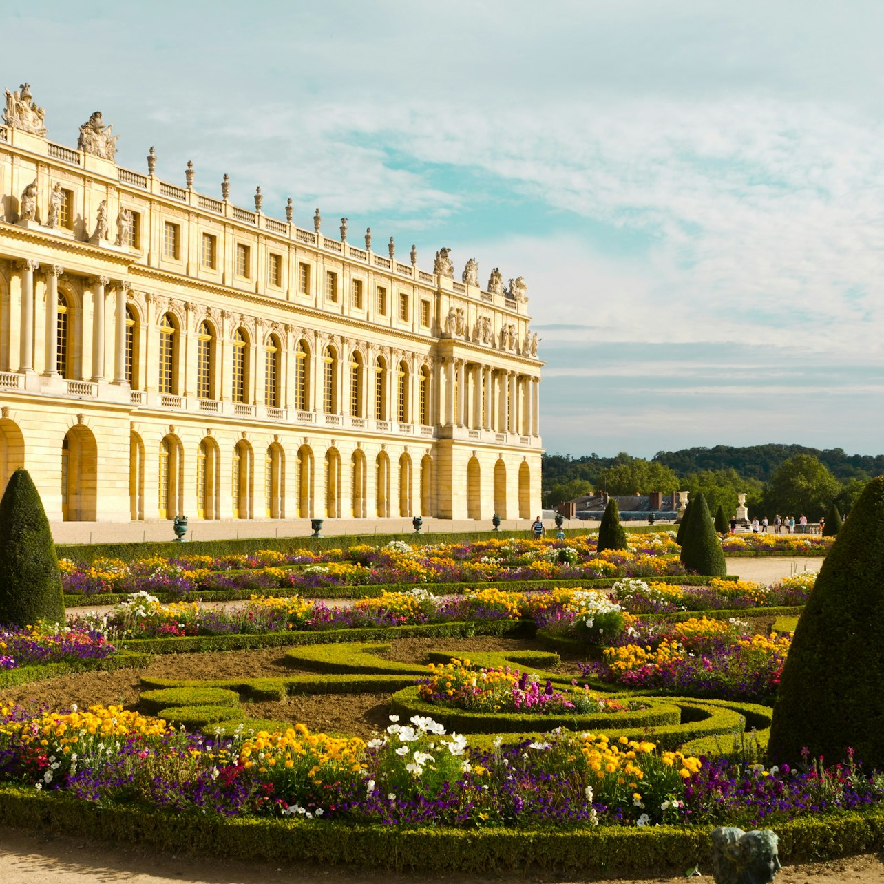 Palace of Versailles: Skip the Line Ticket + Guided Tour - Photo 1 of 4