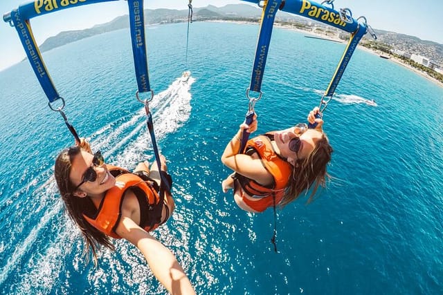 Parasailing 2 people