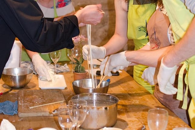 Paris Cheesemaking Workshop including Wine and Cheese Tasting with an Expert - Photo 1 of 12