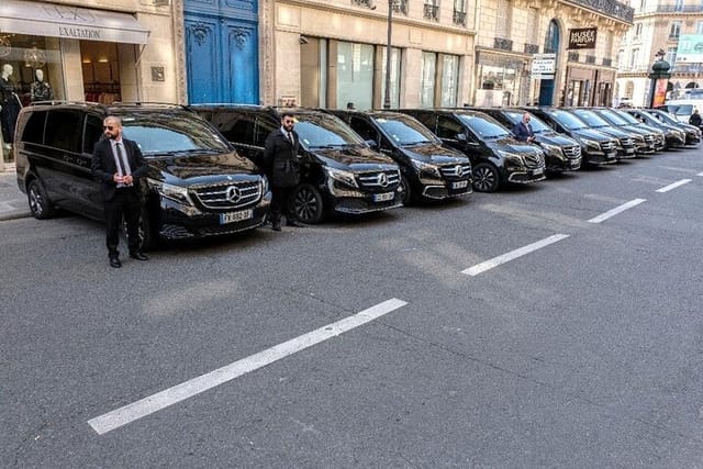 Privat Airport Transfer vip to Paris - Photo 1 of 11