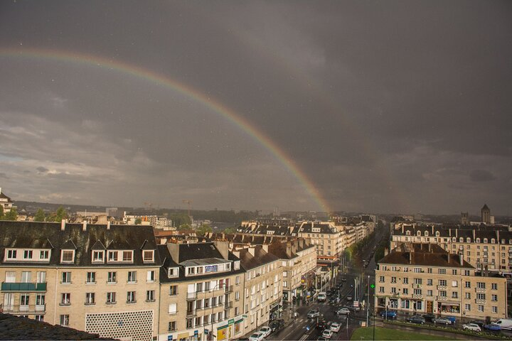 Private Custom Tour with a Local Guide in Caen - Photo 1 of 4