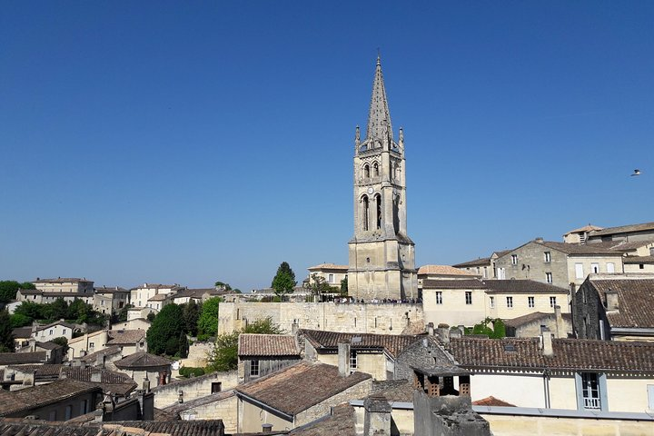 Private Saint Emilion Tour with wine tasting - Photo 1 of 7