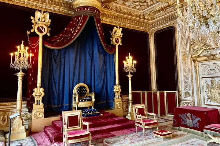 Private Tour in Fontainebleau Palace with Skip-The-Line Ticket - Photo 1 of 7