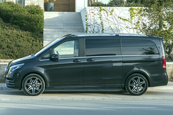 Private Transfer: Versailles to Paris Airport CDG in Luxury Van - Photo 1 of 14