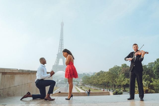 Proposal Photographer in Paris - Photo 1 of 15