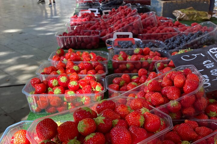 Fresh juicy berries