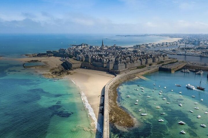 Saint-Malo: 2-Hour Private Walking Tour & Commentary - Photo 1 of 9