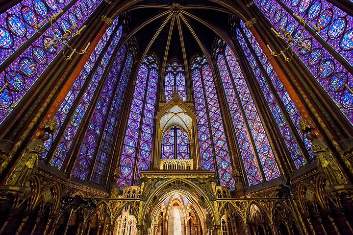 Sainte Chapelle and Conciergerie Private Walking tour - Photo 1 of 6