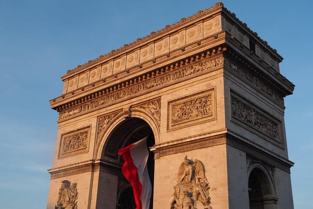 Shared Arc de Triomphe and Champs Élysées Tour in Paris - Photo 1 of 5