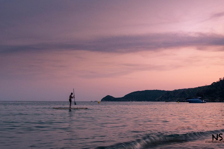 SUNSET TRIP IN KAYAK & PADDLE (Pampelonne beach - Cap Camarat) - Photo 1 of 2