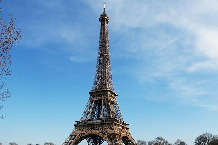 Treasure hunt along the Seine to visit Paris! - Photo 1 of 8