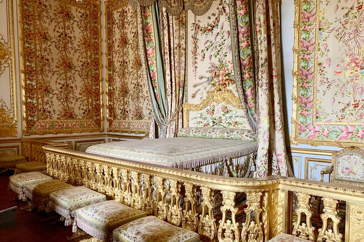 Queen's Bedchamber