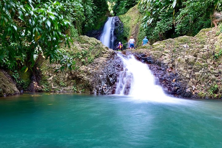 Seven-Sisters-Falls