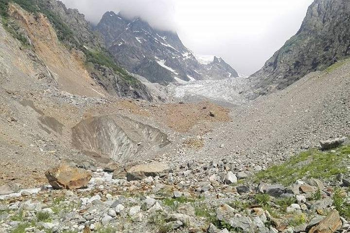 Chalaadi glacier hiking in Svaneti - Photo 1 of 2