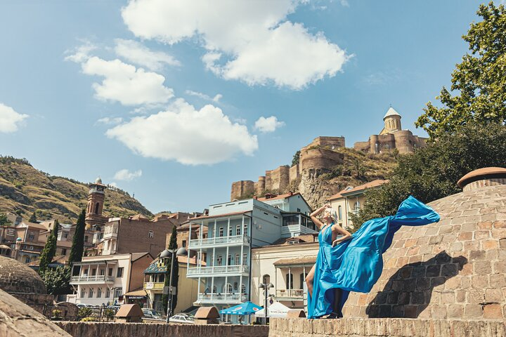 Private Tbilisi Flying Dress Photoshoot - Photo 1 of 8