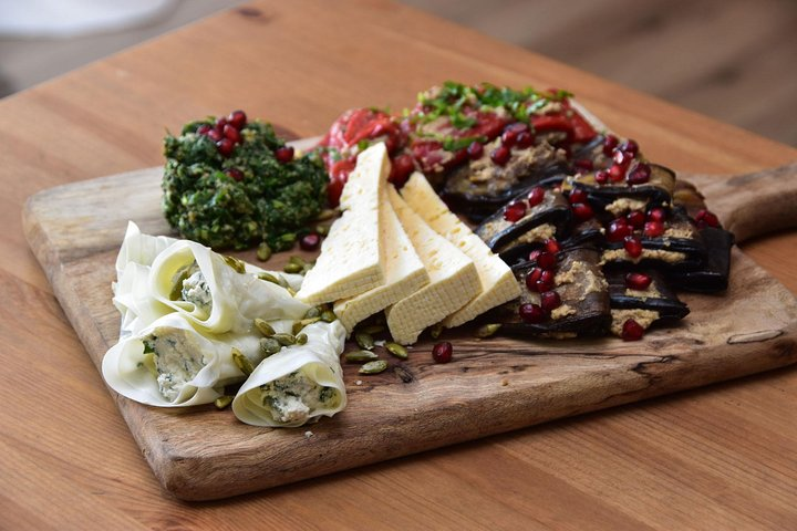 Private Traditional Georgian Meal in a Lovely Tbilisi Home with Transfers - Photo 1 of 18