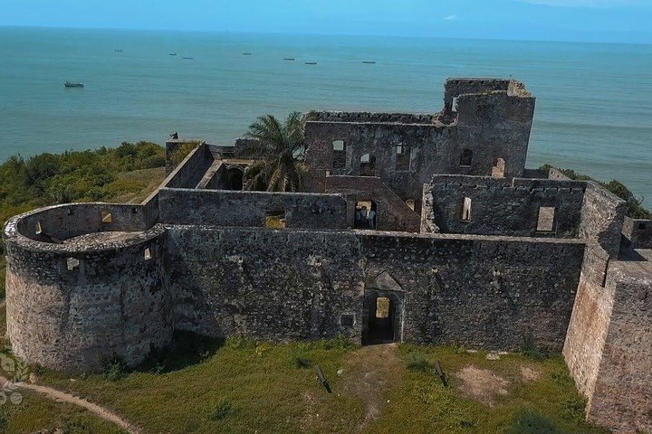 Forts Amsterdam, Williams & Cape Coast Castle Tour  - Photo 1 of 7