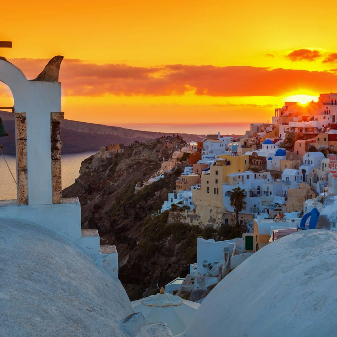 Day Tour to Akrotiri from Santorini with Sunset in Oia - Photo 1 of 6