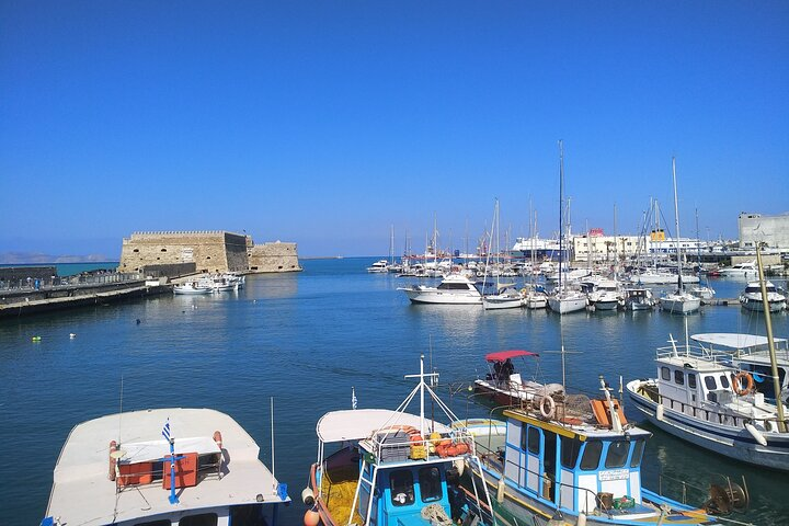 E-bike Food Tour Tasting in Heraklion  - Photo 1 of 12