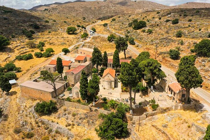 Full-Day Guided Semi-Private Tour in a Breathtaking Crete Island - Photo 1 of 15