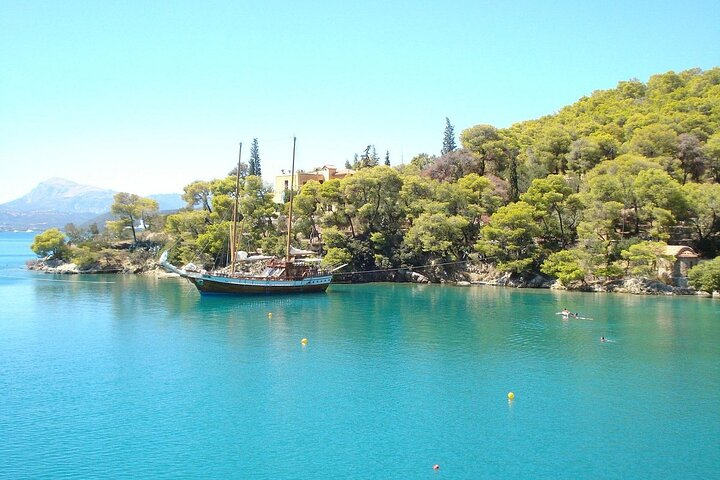 Full Day Tour in Hydra and Poros - Photo 1 of 25