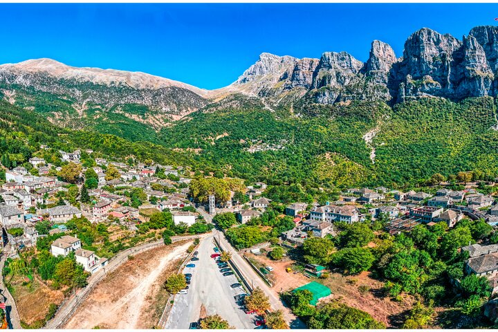 Guided all day tour in Zagori area - Photo 1 of 20