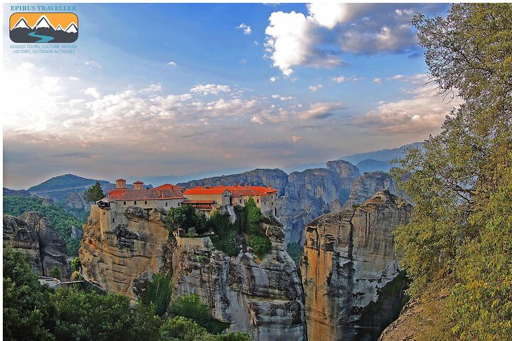 Guided all day tour to Meteora rocks & Monasteries - Photo 1 of 10