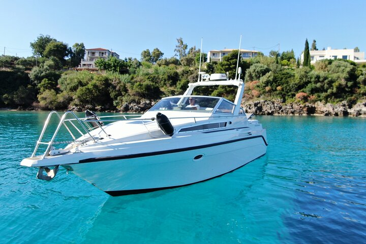 Private Boat Tour with Snorkeling in Leftkro - Photo 1 of 8