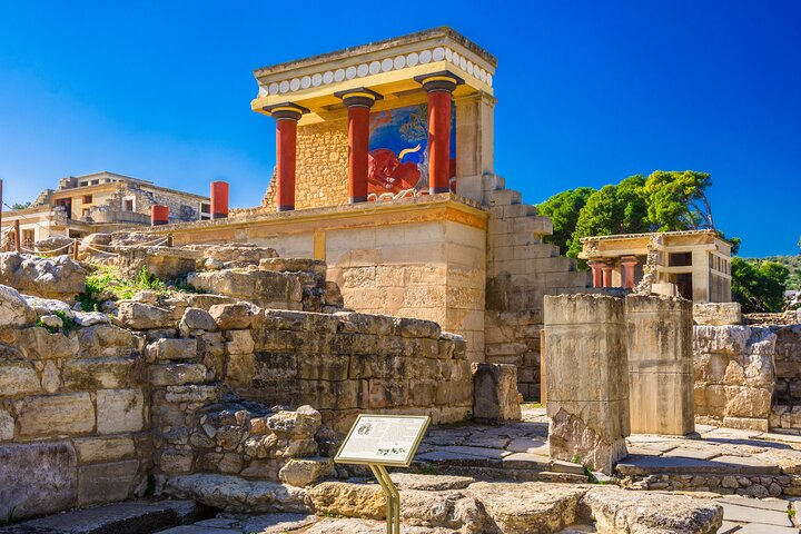 Skip the line Knossos Palace of Crete with transportation 7h tour - Photo 1 of 7