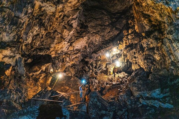 Explore The Lanquin Caves On a Full-Day Tour From Cobán - All Inclusive - Photo 1 of 25