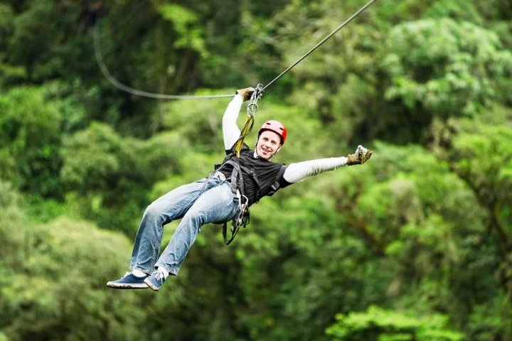 Zip line Lake Atitlan