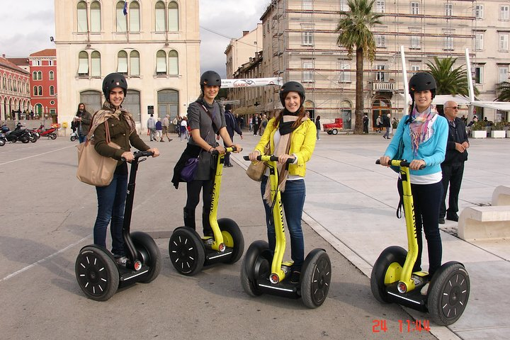 2-hours Split Segway Tour - Photo 1 of 10