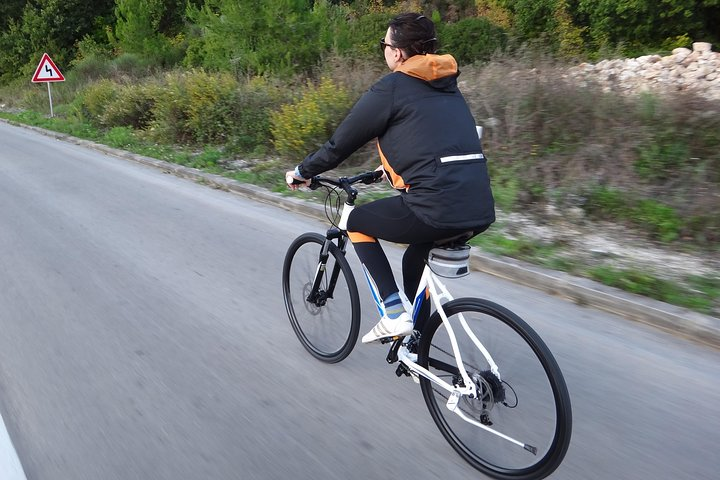 Bicycle rental in Orebic - Photo 1 of 3