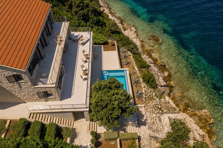 Korcula island Villa just a stone throw from the seashore