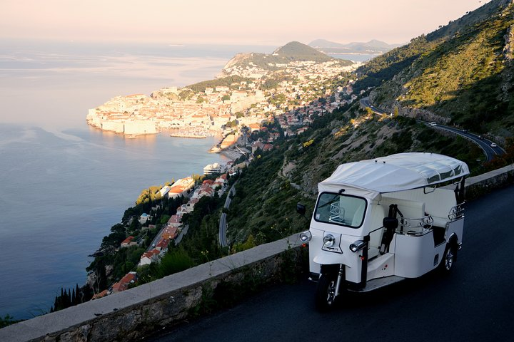 E-Tuk Tuk Tour in Dubrovnik - Photo 1 of 9