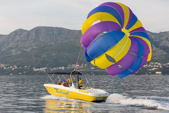 Inflate Parasail 