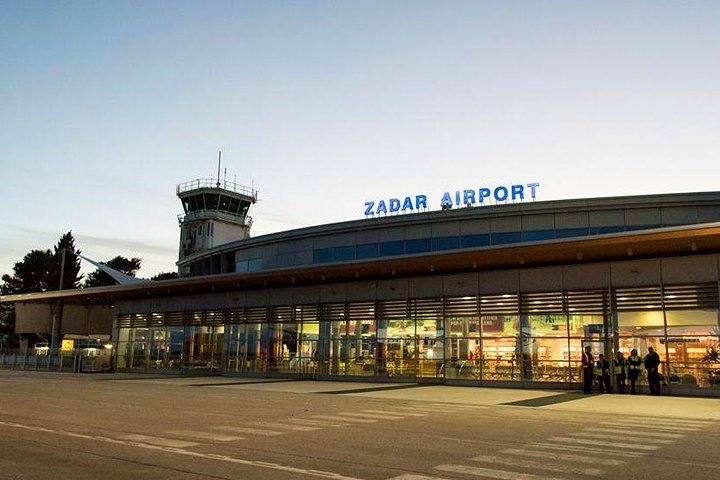 Transfer from Zadar airport to Zrće Beach, Novalja - Photo 1 of 11