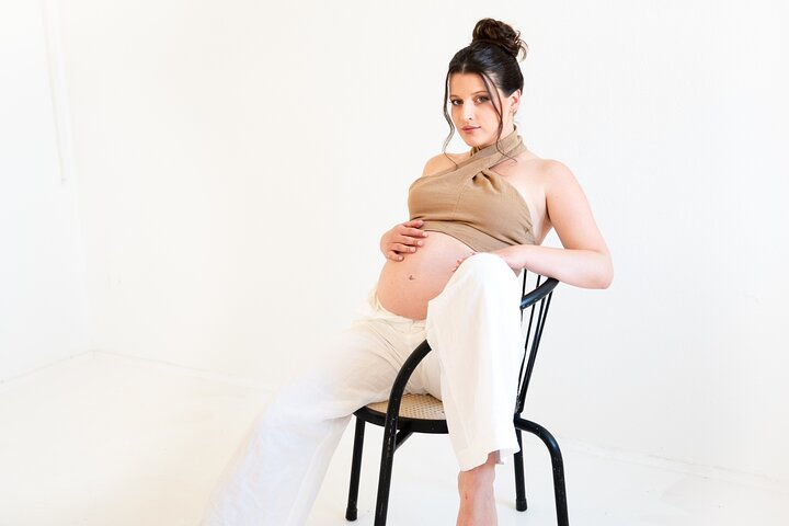 Studio maternity photoshoot