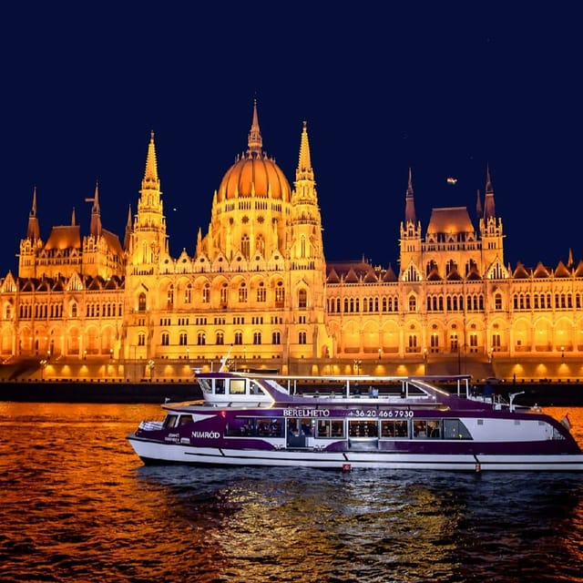 budapest-danube-dinner-cruise-with-piano-battle-show_1