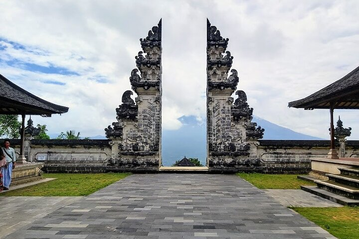 Lempuyang Temple