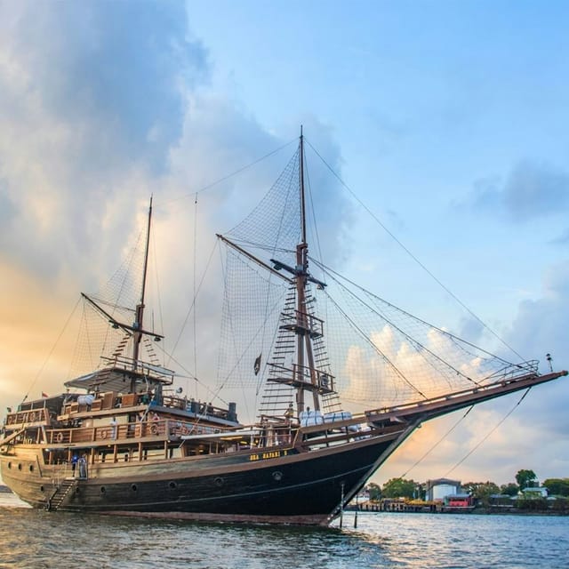 Bali: 2-Hour Pirate Dinner Cruise - Photo 1 of 10