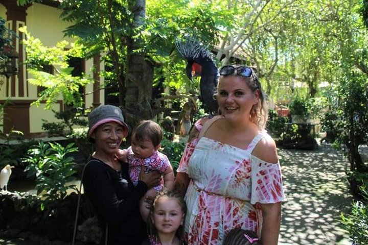 Bali Nanny Services : Professional and Cheerful Child Care - Photo 1 of 6